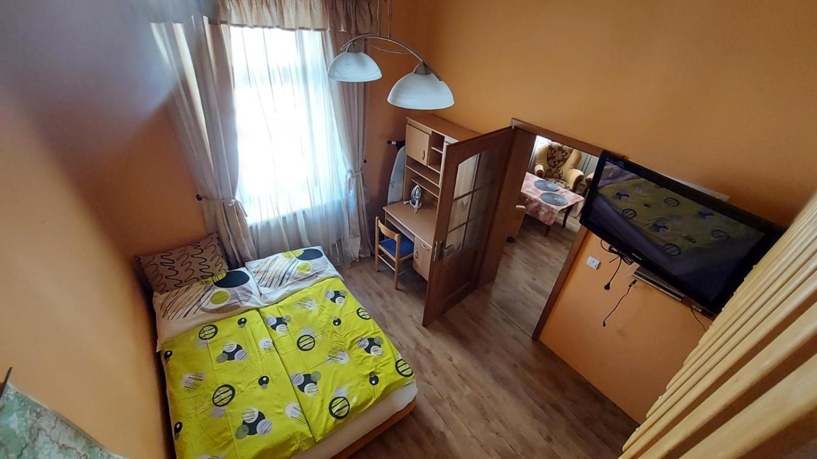 Apartment Ferdinand 卡罗维发利 外观 照片